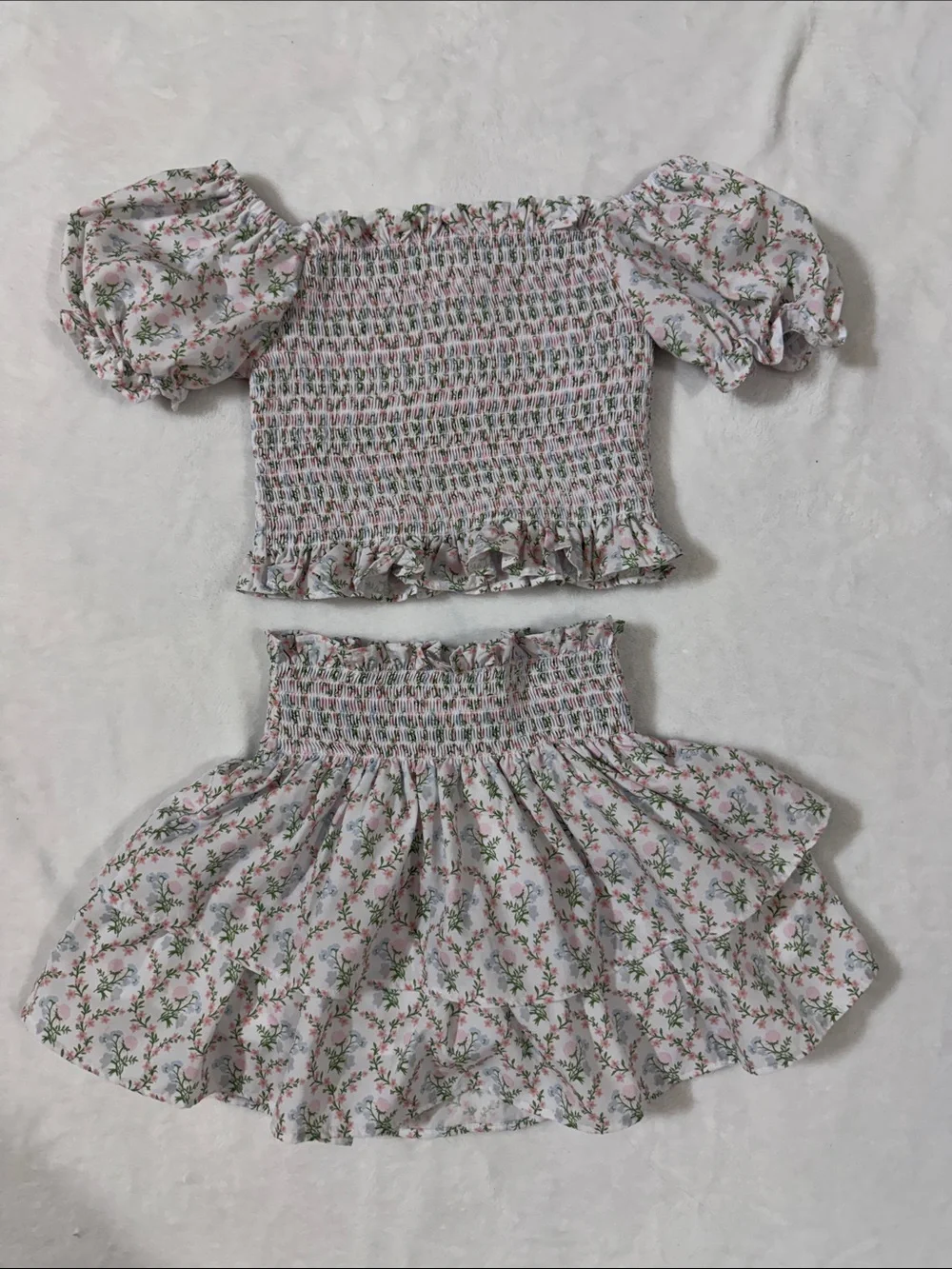 EEUC Cecil & Lou floral smocked top and tier ruffle skirt 6
